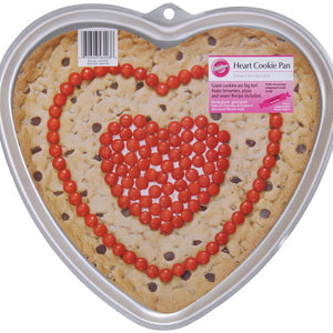 Wilton Heart Giant Cookie Pan